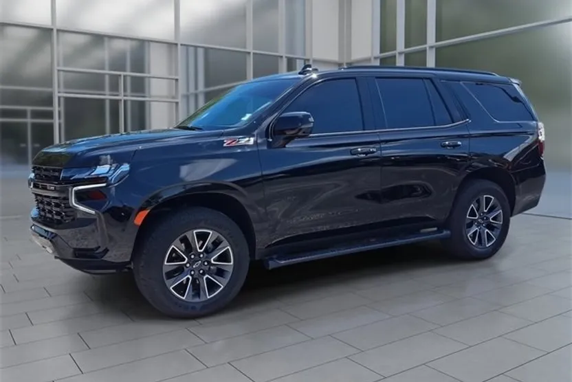 2023 Chevrolet Tahoe Z71 photo 1