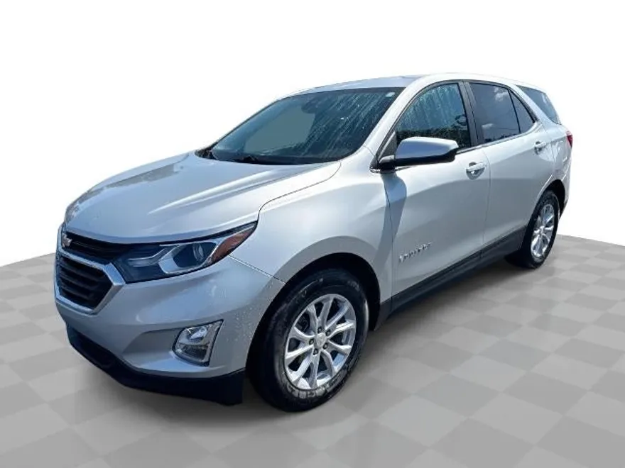 2021 Chevrolet Equinox LT photo 1