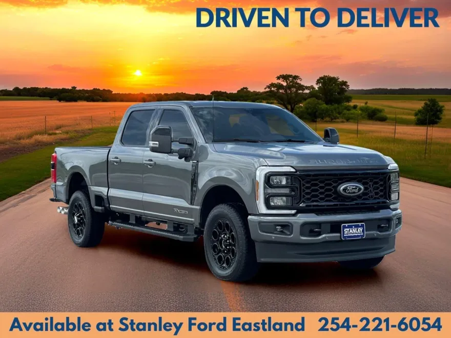 2025 Ford F-350 Lariat photo 1