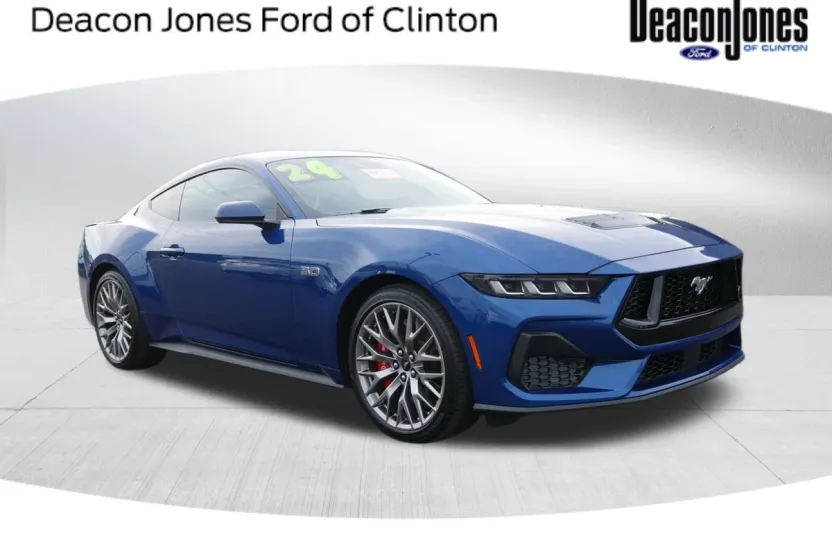 2024 Ford Mustang GT Premium photo 1