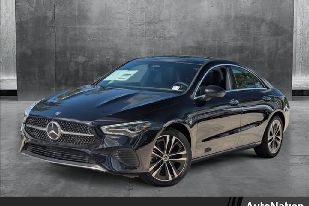 2025 Mercedes Benz CLA 250 photo 1