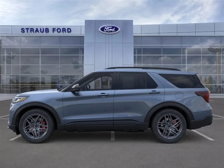 2025 Ford Explorer ST photo 1