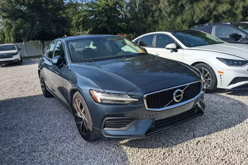 2020 Hyundai Santa Fe SEL photo 1