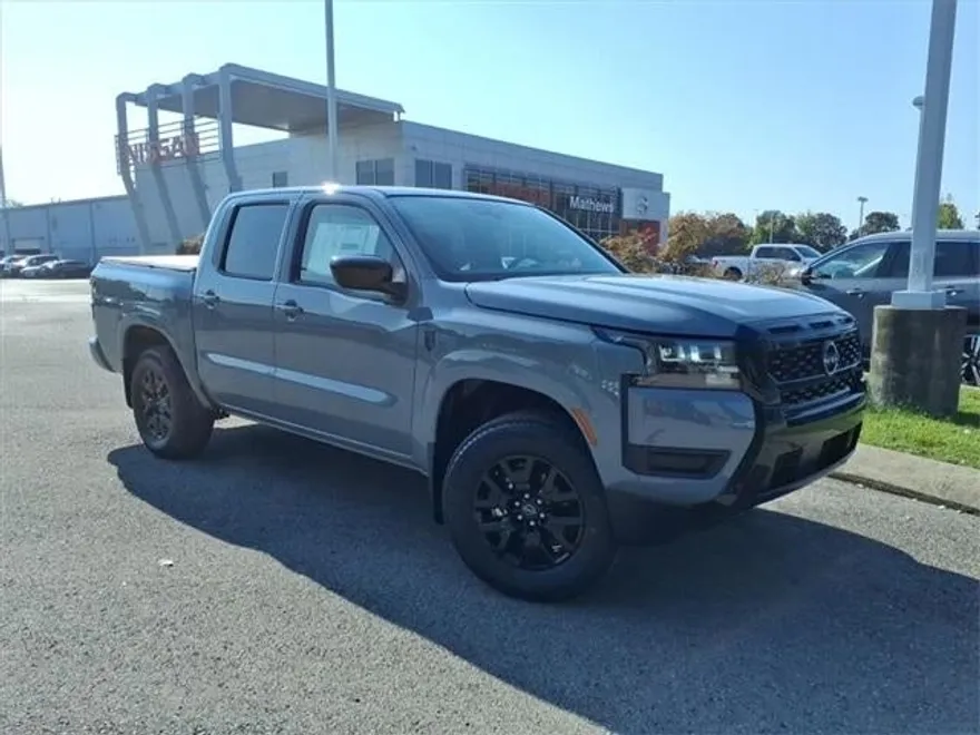 2026 Nissan Frontier Crew Cab SV photo 1