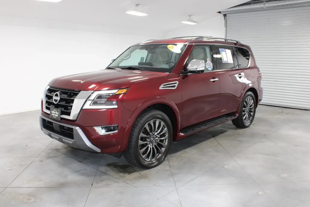 2024 Nissan Armada Platinum photo 1