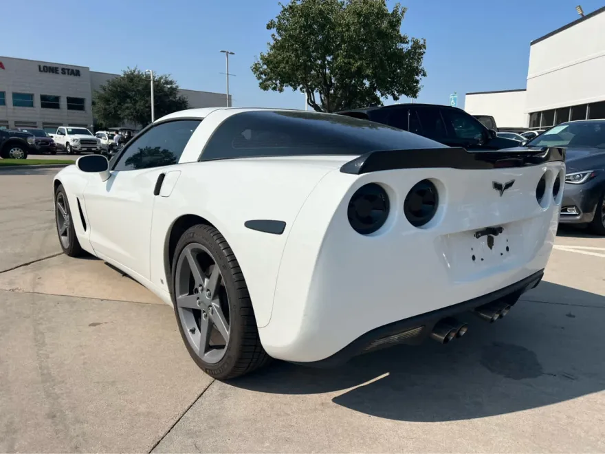 2006 Chevrolet Corvette photo 1
