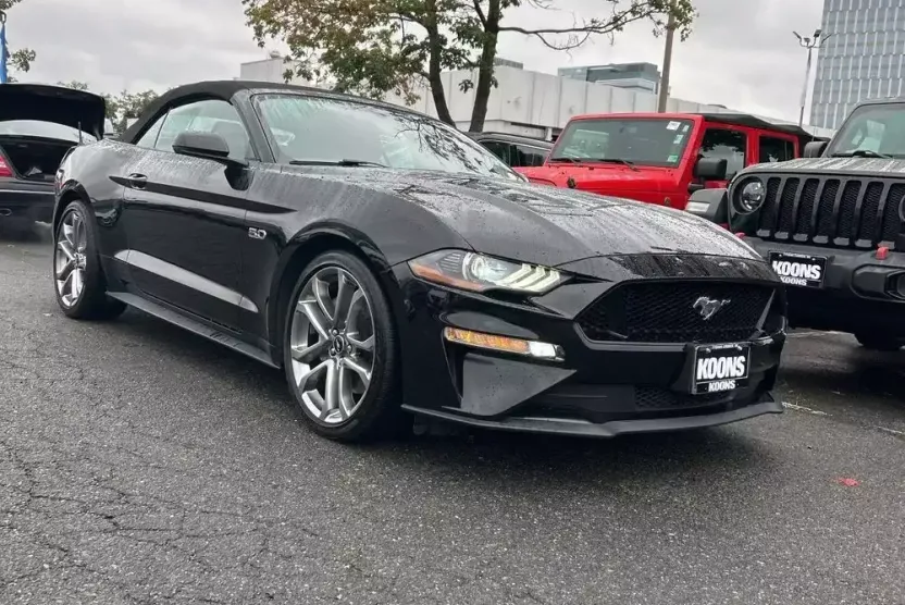 2018 Ford Mustang GT Premium photo 1