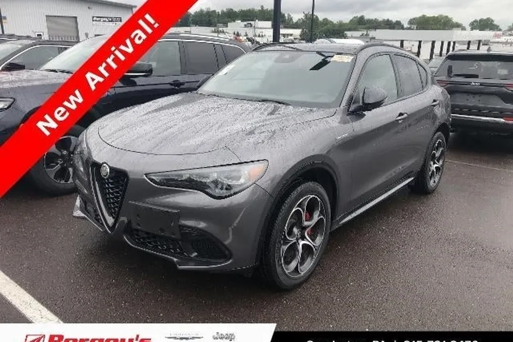 2024 Alfa Romeo Stelvio Tributo Italiano photo 1