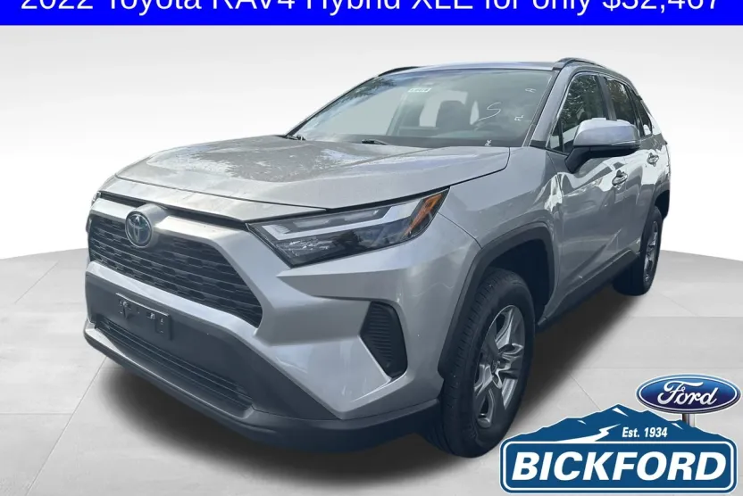 2022 Toyota RAV4 Hybrid XLE photo 1