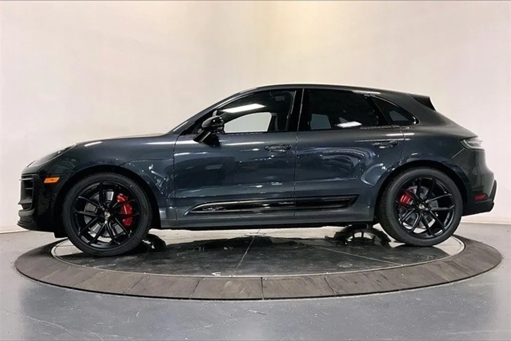 2026 Porsche Macan GTS photo 1