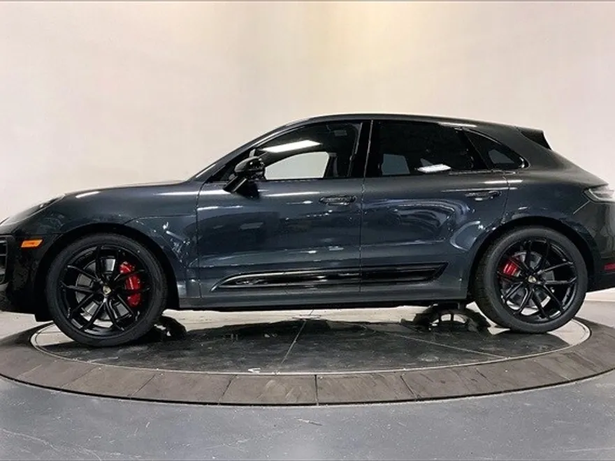 2026 Porsche Macan GTS photo 1
