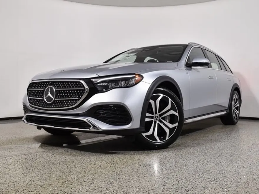 2025 Mercedes Benz E 450 4MATIC All-Terrain photo 1