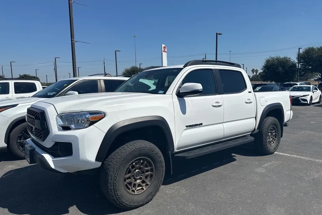 2023 Toyota Tacoma Trail Edition photo 1