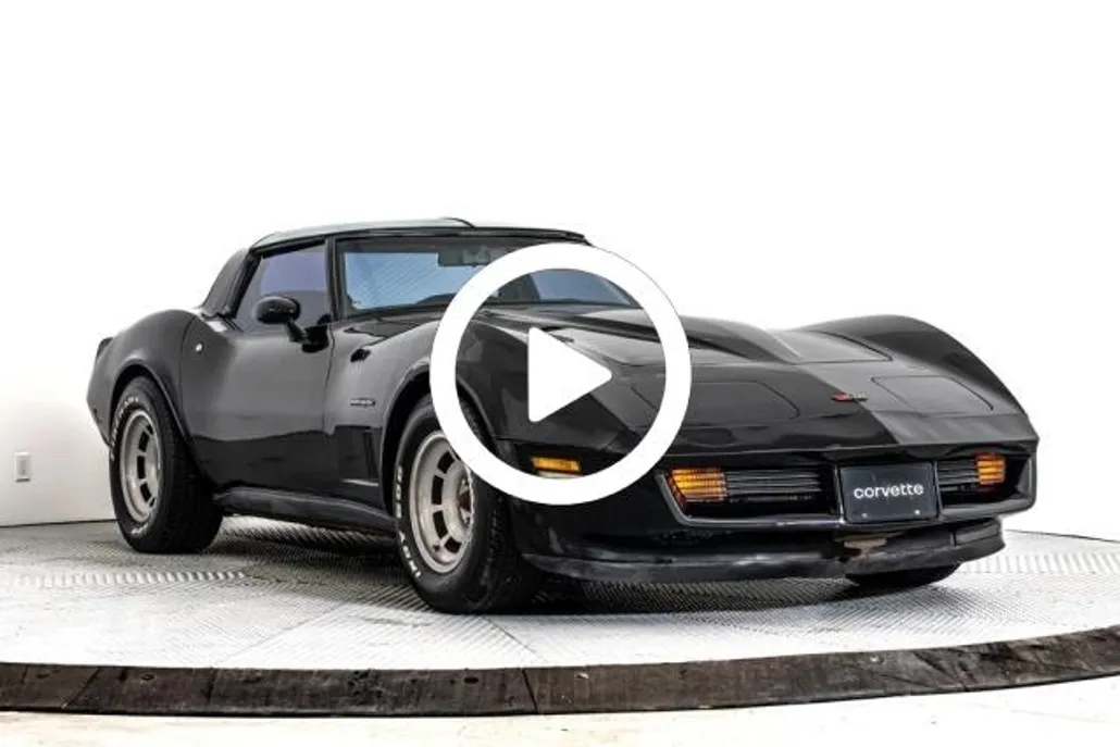 1982 Chevrolet Corvette Base photo 1