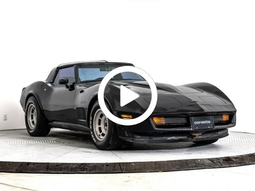 1982 Chevrolet Corvette Base photo 1