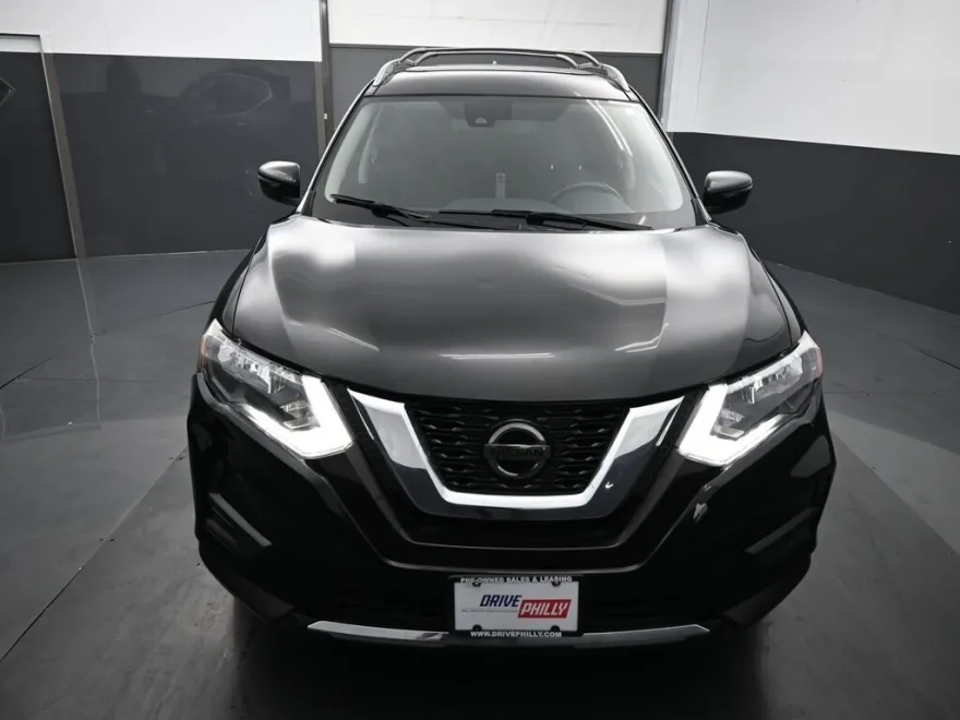 2020 Nissan Rogue S photo 1