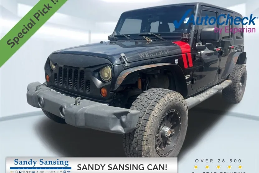 2011 Jeep Wrangler Unlimited Sahara photo 1