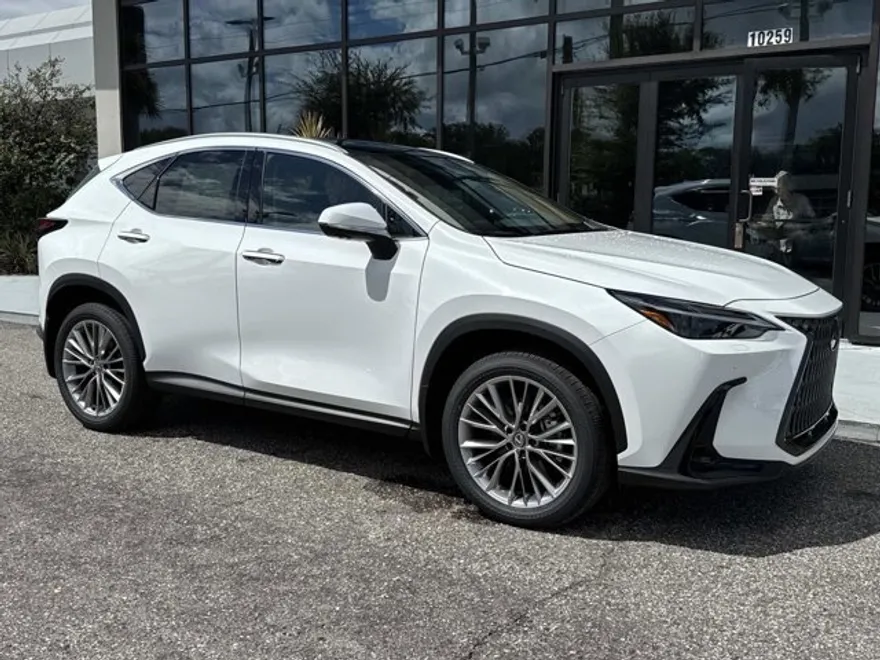 2026 Lexus NX 350 Luxury AWD photo 1