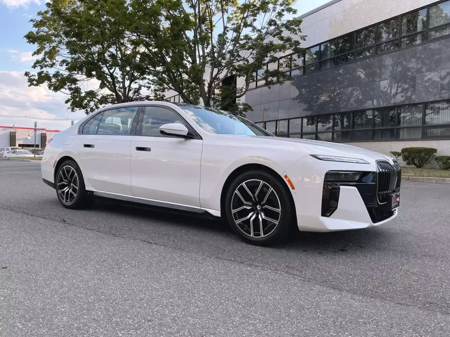 2024 Bmw i7 eDrive50 photo 1
