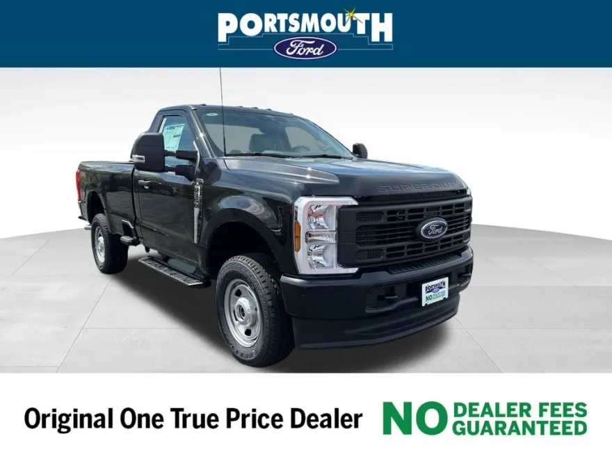 2025 Ford F-350 photo 1