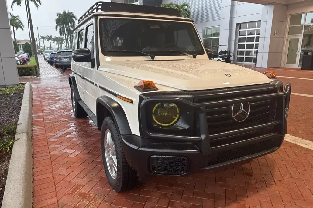 2025 Mercedes Benz G 550 photo 1