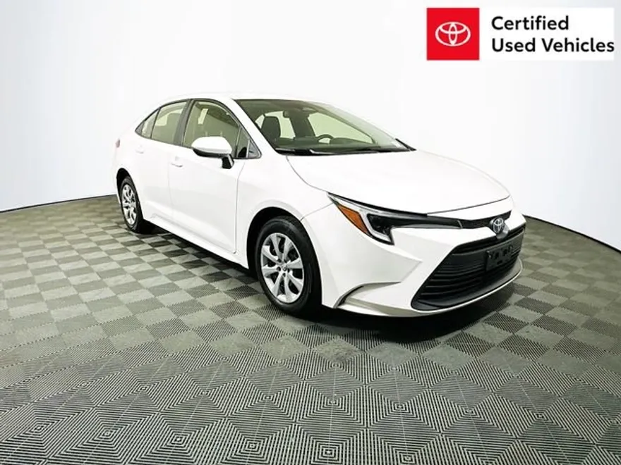 2023 Toyota Corolla Hybrid LE photo 1