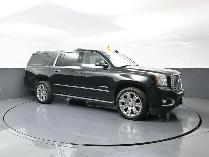 2016 Gmc Yukon XL Denali photo 1