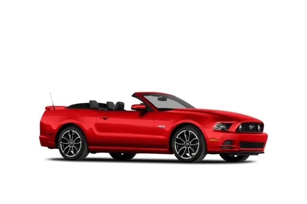 2013 Ford Mustang GT photo 1