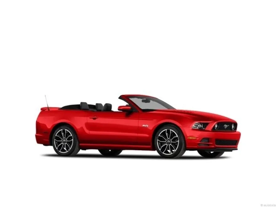 2013 Ford Mustang GT photo 1