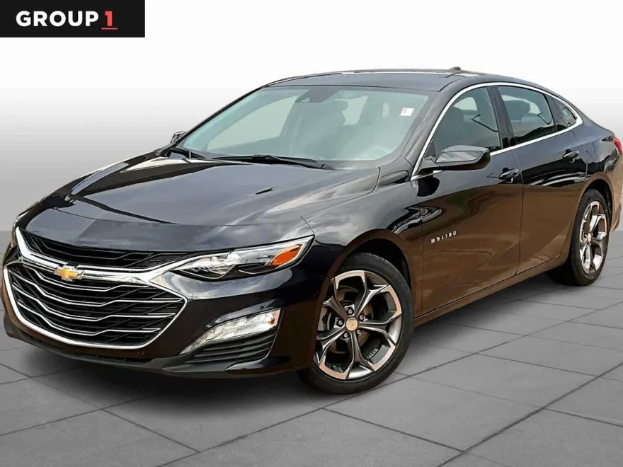 2023 Chevrolet Malibu 1LT photo 1