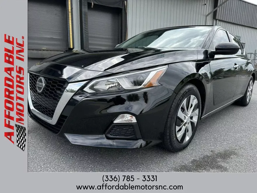 2020 Nissan Altima 2.5 S photo 1