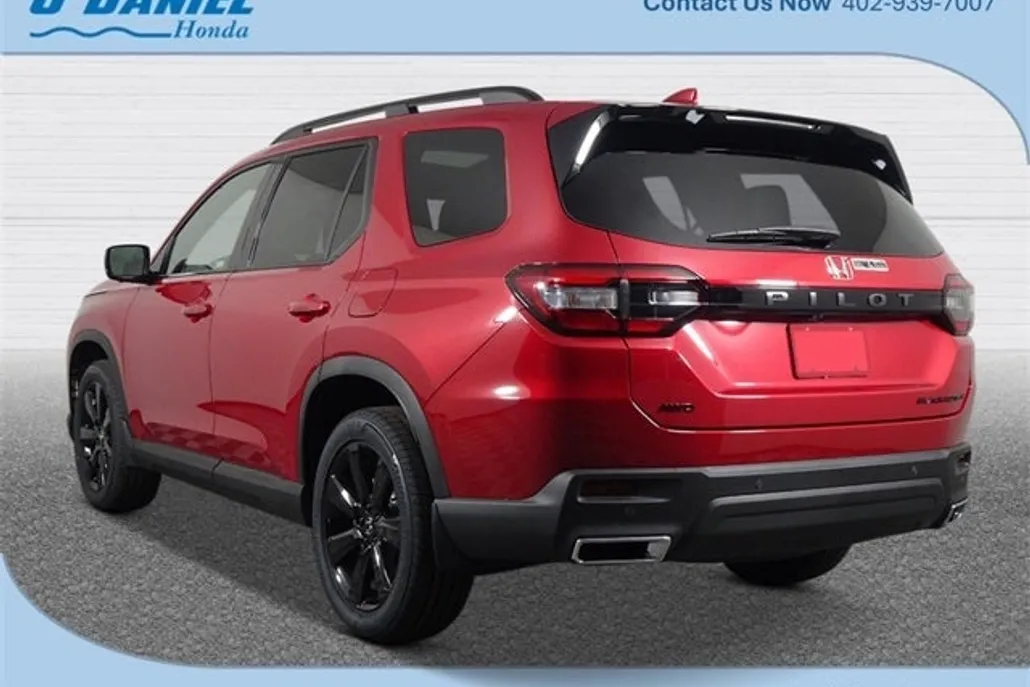2025 Honda Pilot Black Edition photo 1