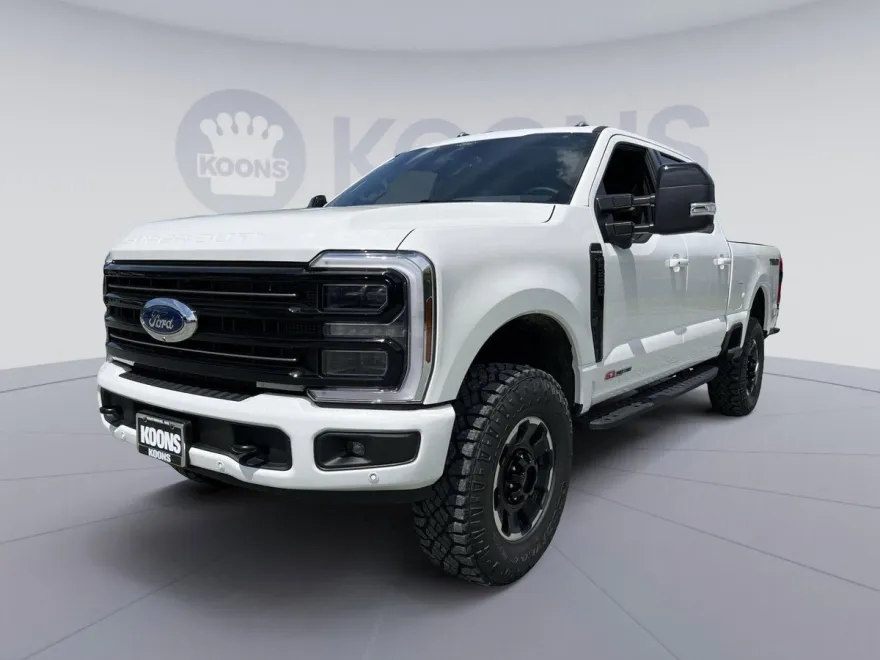 2025 Ford F-250 photo 1