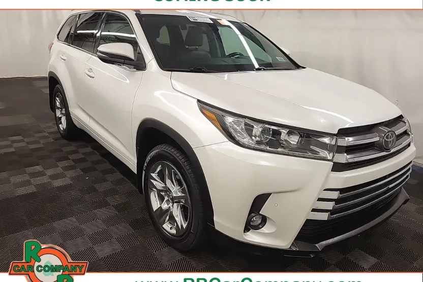 2019 Toyota Highlander Limited photo 1