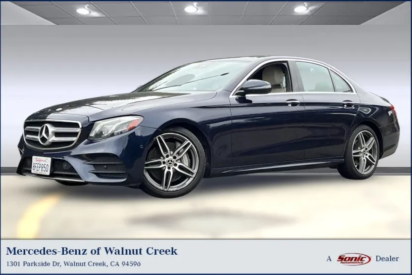 2018 Mercedes Benz E 300 Sedan photo 1