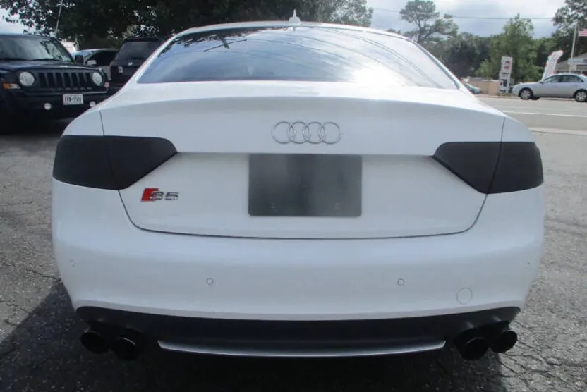 2012 Audi S5 Prestige photo 1