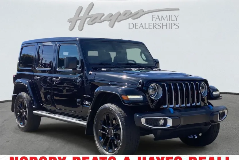 2023 Jeep Wrangler 4xe Sahara photo 1