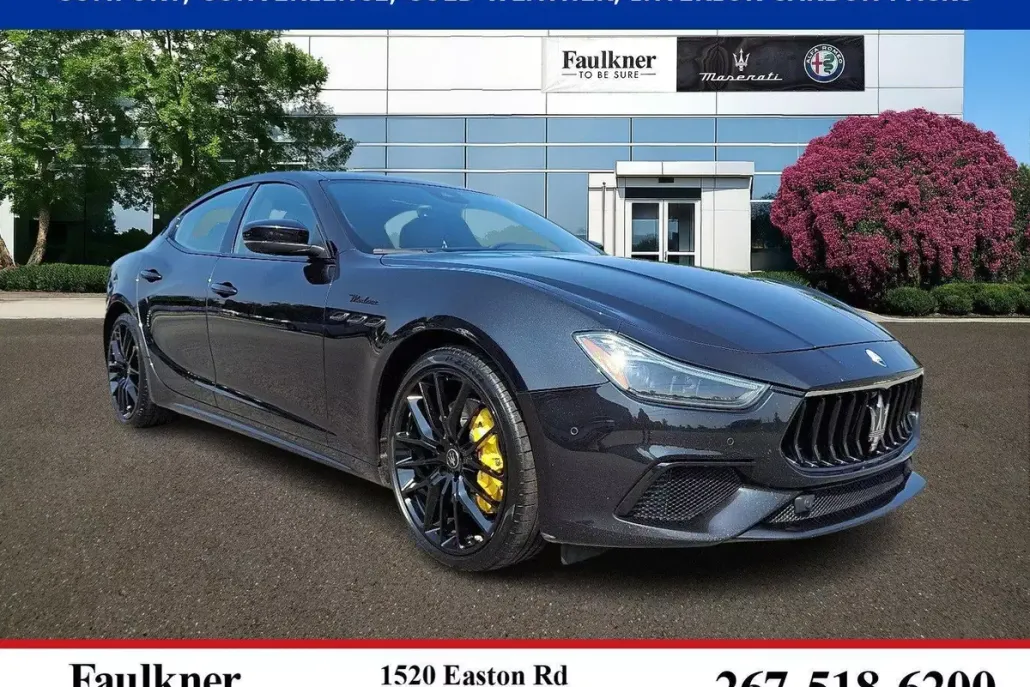 2023 Maserati Ghibli Modena Q4 photo 1