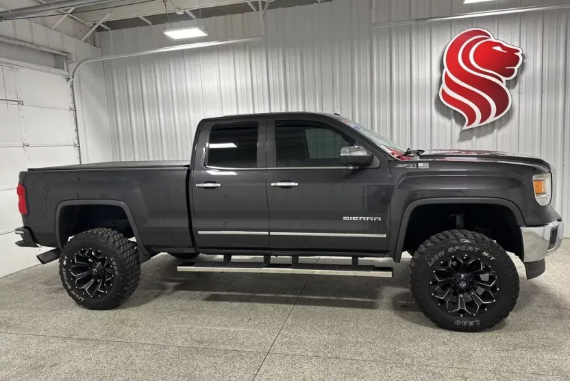 2014 Gmc Sierra 1500 SLT photo 1