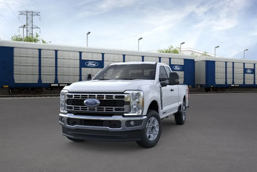2026 Ford F-250 XLT photo 1