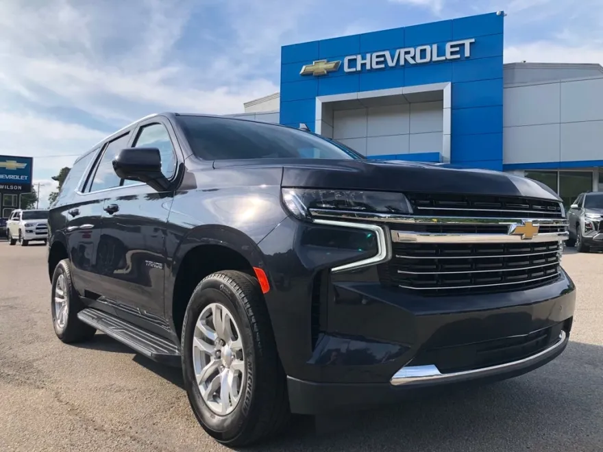 2023 Chevrolet Tahoe LT photo 1