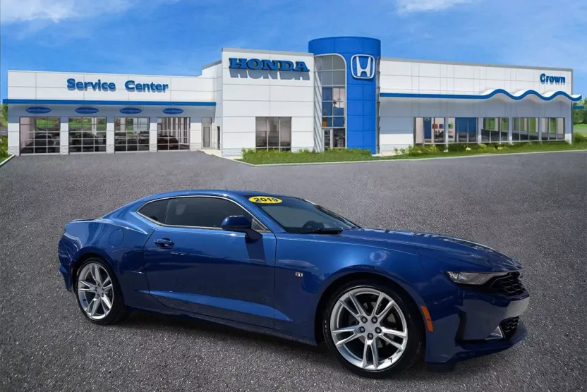 2019 Chevrolet Camaro 1LT Coupe photo 1