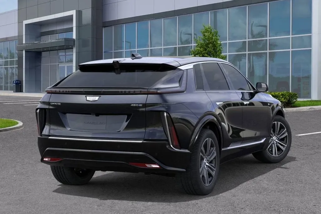 2026 Cadillac Lyriq Luxury photo 1