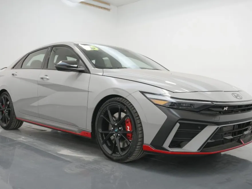 2025 Hyundai Elantra N Base photo 1