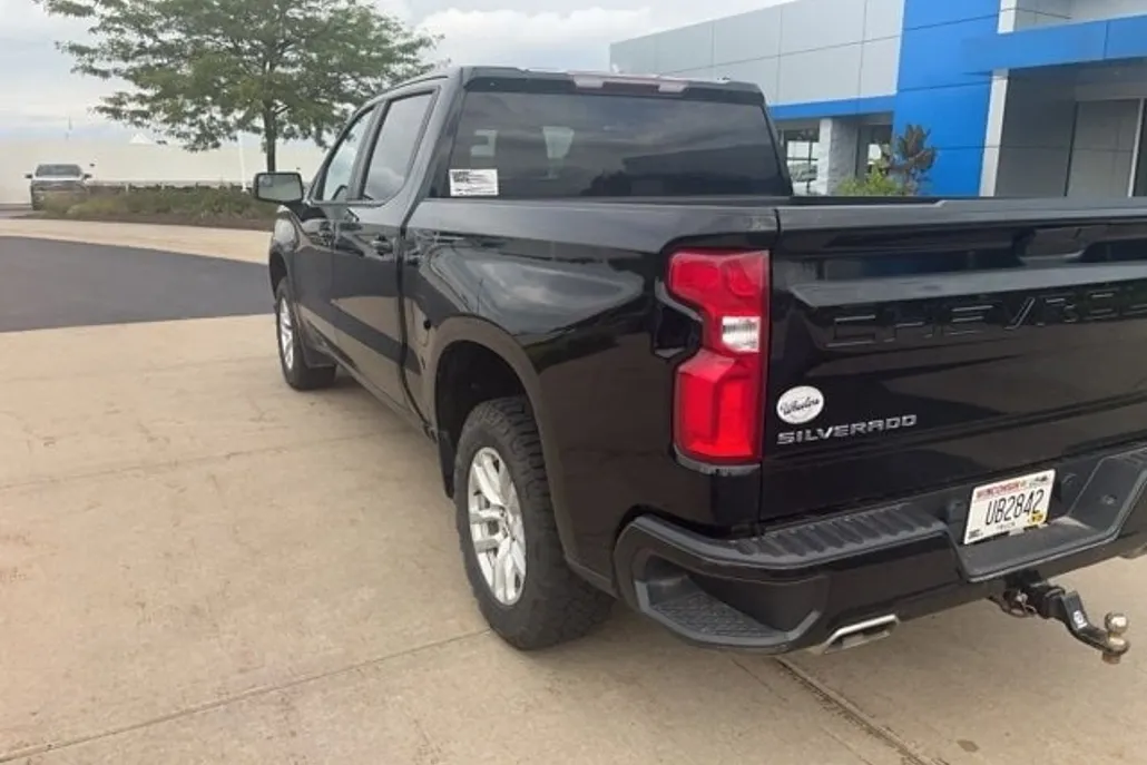 2021 Chevrolet Silverado 1500 RST photo 1