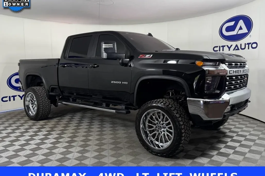 2022 Chevrolet Silverado 2500HD LT photo 1