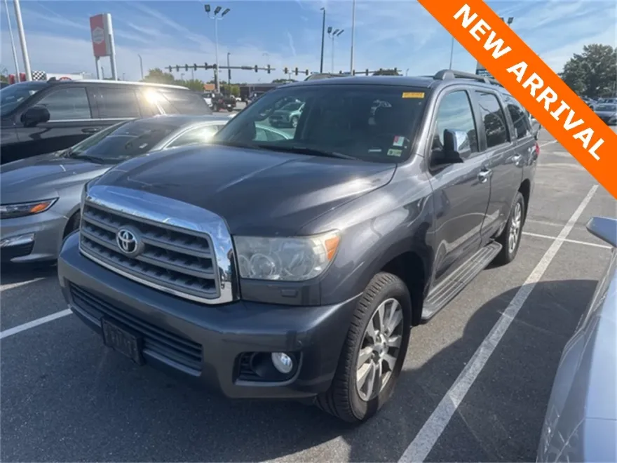 2014 Toyota Sequoia Limited photo 1