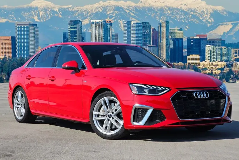 2024 Audi A4 45 S line Premium Plus Quattro photo 1