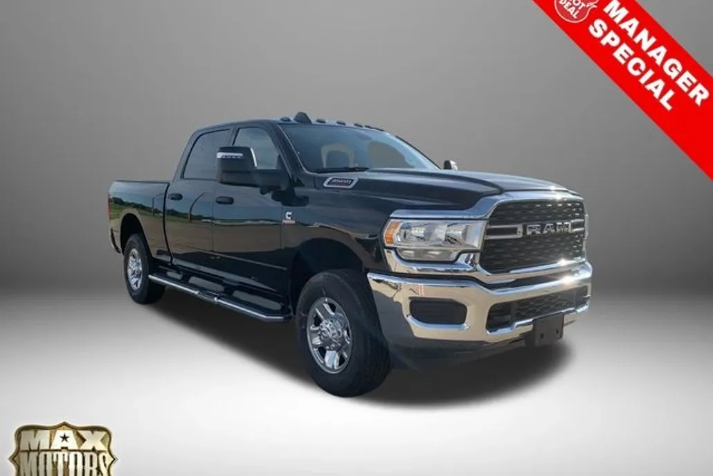 2024 Ram 3500 Tradesman photo 1