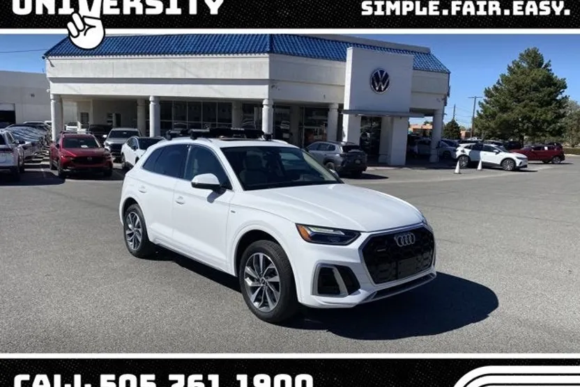 2022 Audi Q5 45 S line Premium photo 1